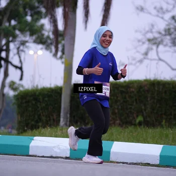 Runner Photo 7493617