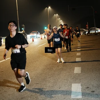 Runner Photo 7493621