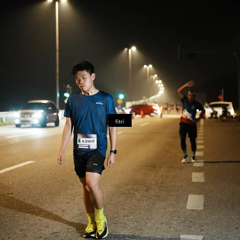 Runner Photo 7493630