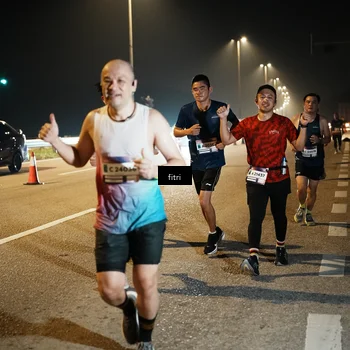 Runner Photo 7493631