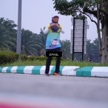 Runner Photo 7493654