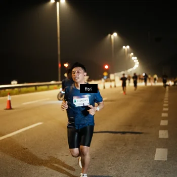 Runner Photo 7493662