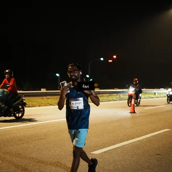 Runner Photo 7493686