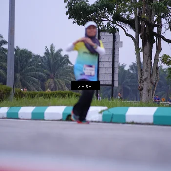 Runner Photo 7493687