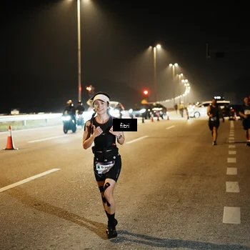 Runner Photo 7493691