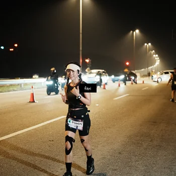 Runner Photo 7493704