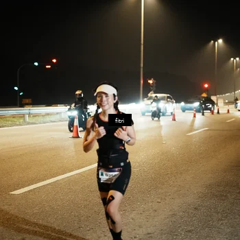 Runner Photo 7493705