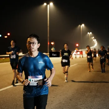 Runner Photo 7493713