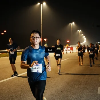 Runner Photo 7493714