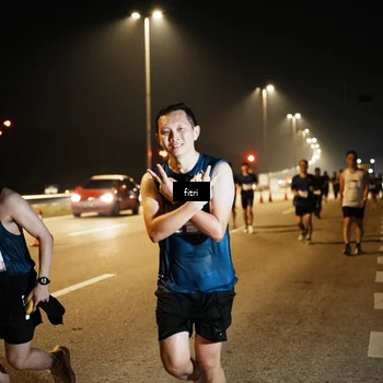 Runner Photo 7493742