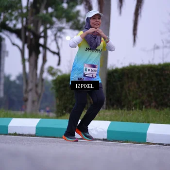 Runner Photo 7493743
