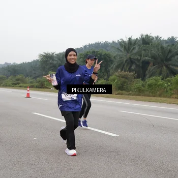 Runner Photo 7493744