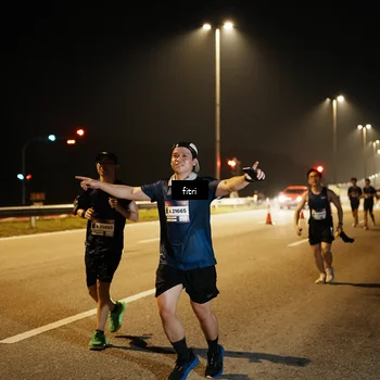 Runner Photo 7493745
