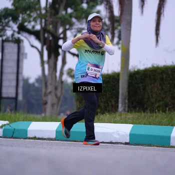Runner Photo 7493748