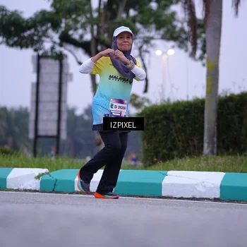 Runner Photo 7493750