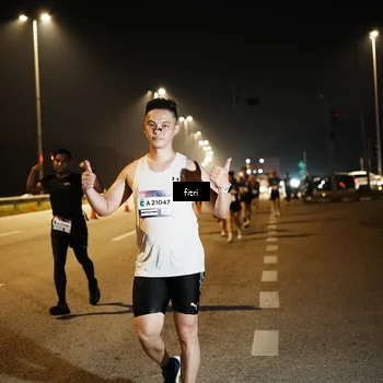 Runner Photo 7493759