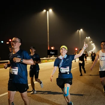 Runner Photo 7493763