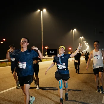 Runner Photo 7493764