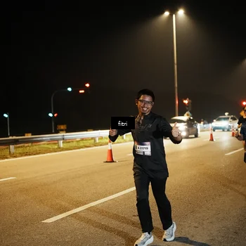 Runner Photo 7493765