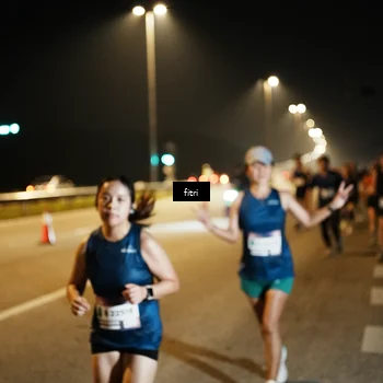 Runner Photo 7493774