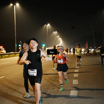 Runner Photo 7493785