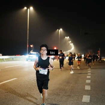 Runner Photo 7493806