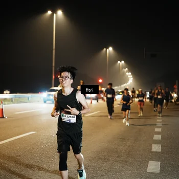 Runner Photo 7493810