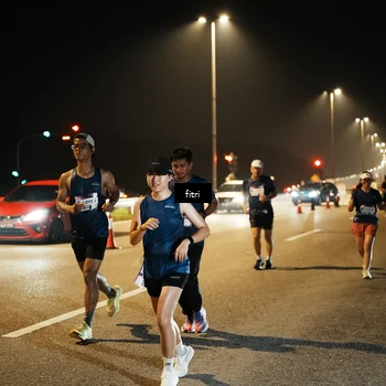 Runner Photo 7493814