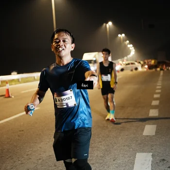 Runner Photo 7493830