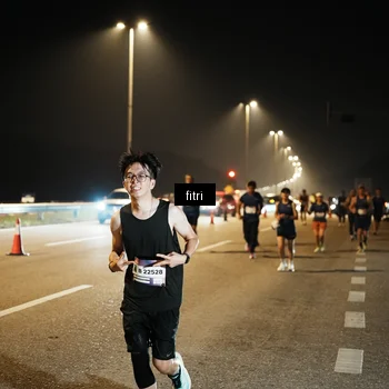 Runner Photo 7493832