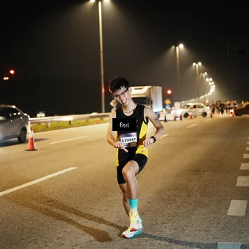 Runner Photo 7493837