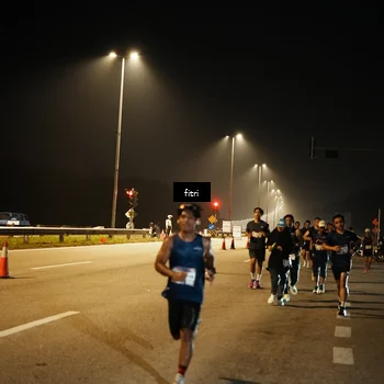Runner Photo 7493842