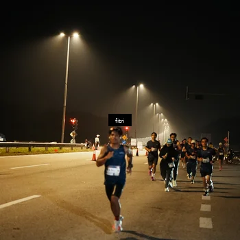 Runner Photo 7493844