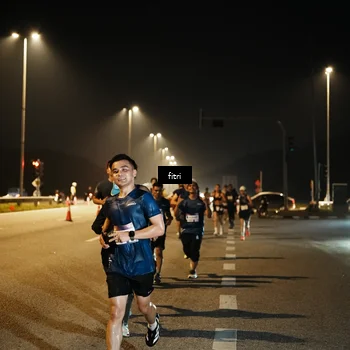 Runner Photo 7493847