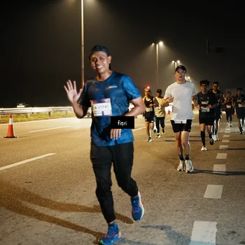 Runner Photo 7493865