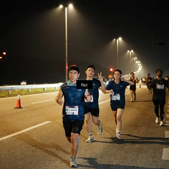 Runner Photo 7493896