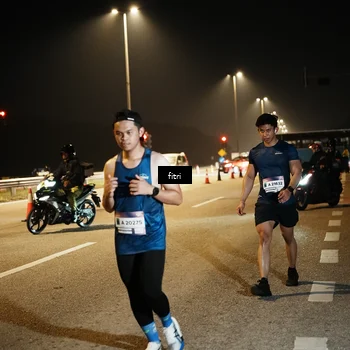 Runner Photo 7493900
