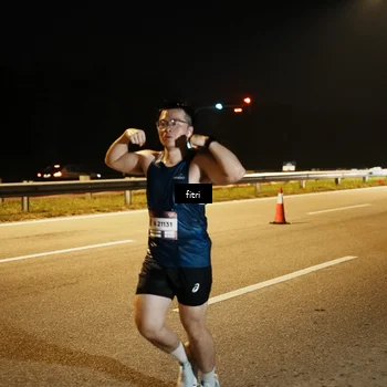 Runner Photo 7493916