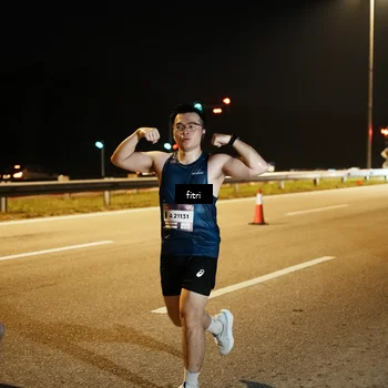 Runner Photo 7493917
