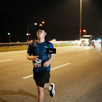 Runner Photo 7493918