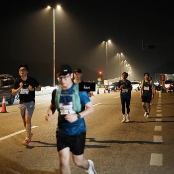 Runner Photo 7493924