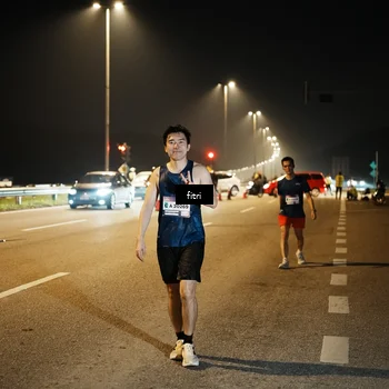 Runner Photo 7493931