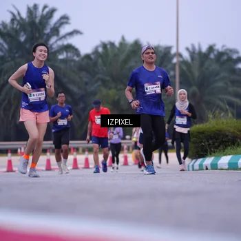 Runner Photo 7493935