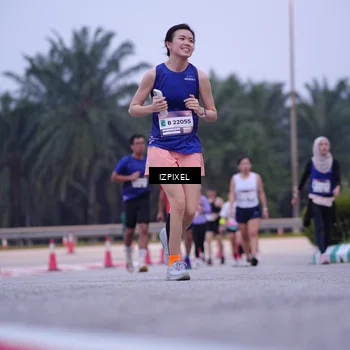 Runner Photo 7493945