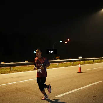 Runner Photo 7493962