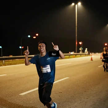 Runner Photo 7493970