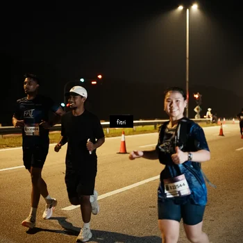Runner Photo 7493983