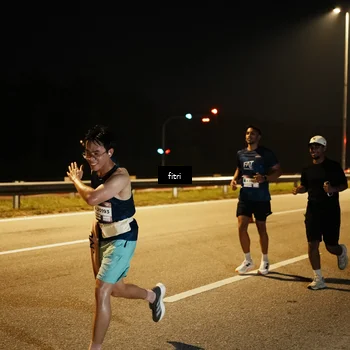 Runner Photo 7493989
