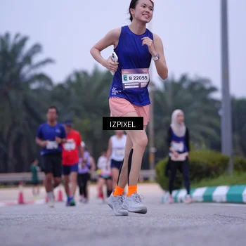 Runner Photo 7493992