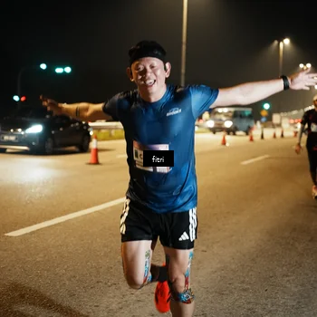 Runner Photo 7494018